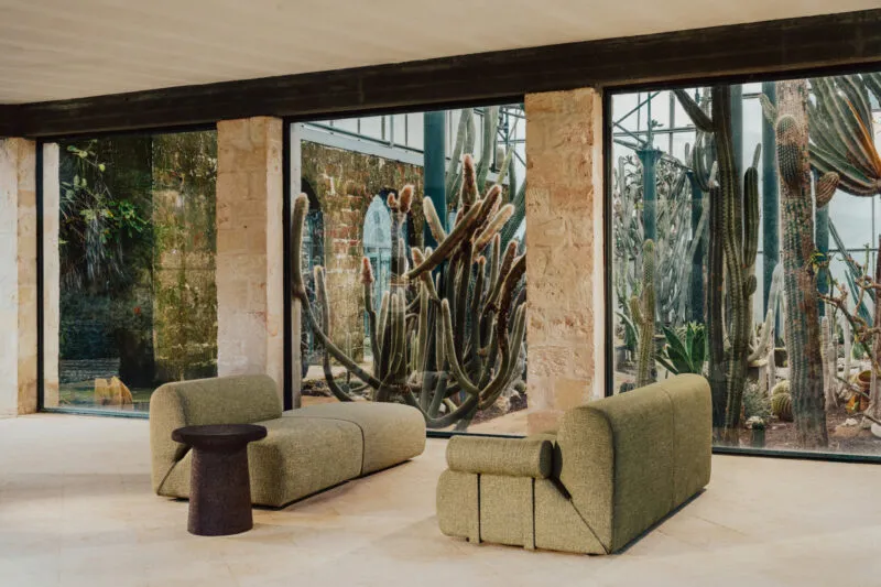 Saba’s Oasi Outdoor Seating Finds Its Natural Habitat — 靈感參考圖片 5