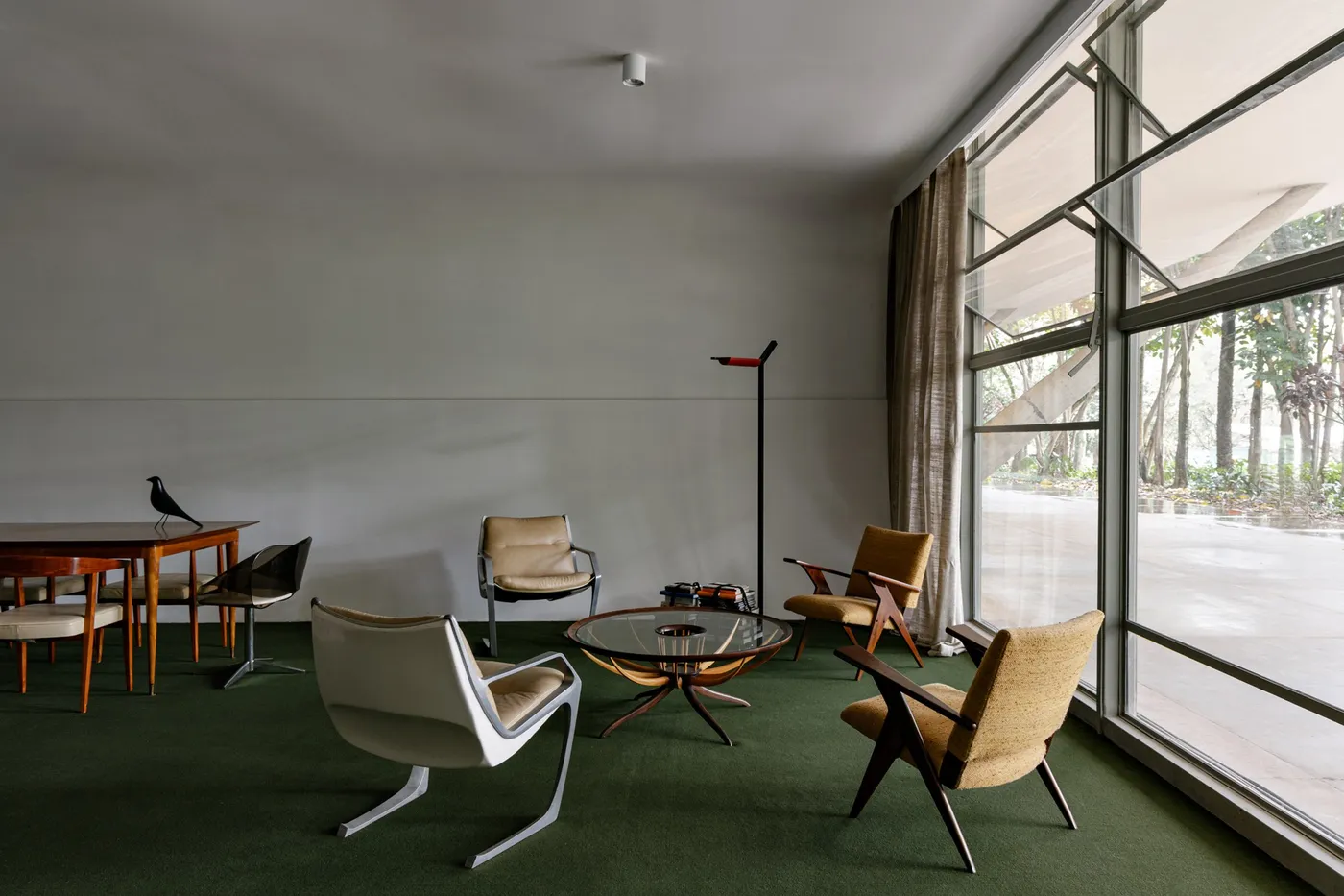 "Experience of Brasília" evoked at interior installation in Niemeyer's São Paulo pavilion — 靈感參考圖片 4