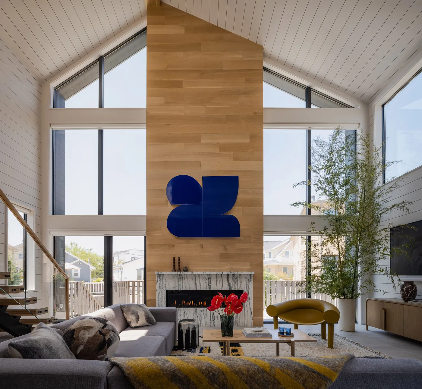 New York beach home by BAAO contains a "house within a house" — 靈感參考圖片 3