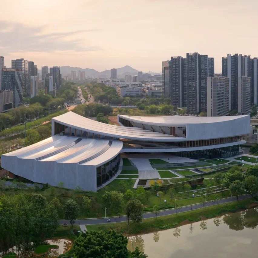 ZHA designs waterfront performance venue in China to "crescendo and flare" — 靈感參考圖片 1