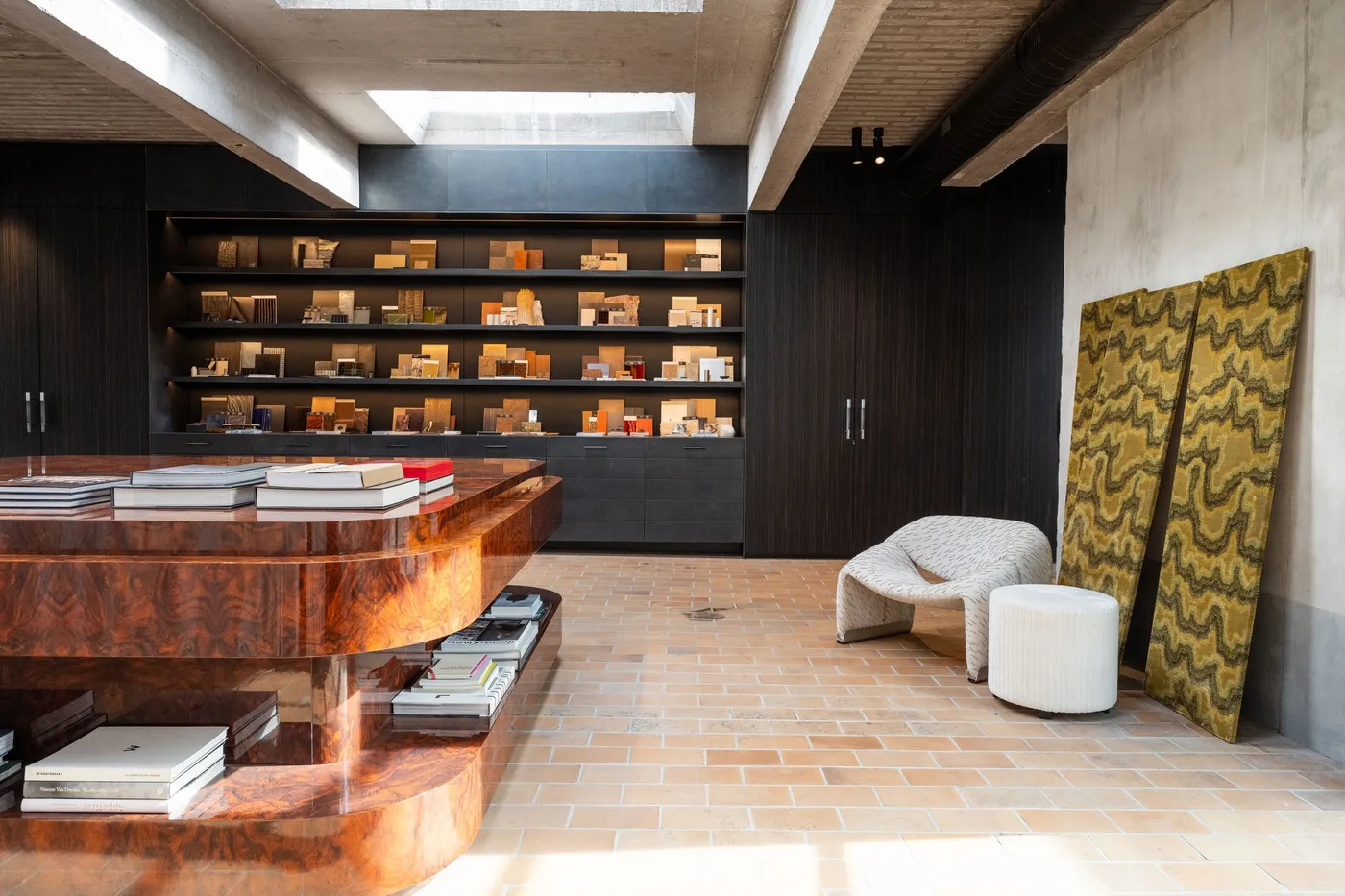 Dieter Vander Velpen Architects Build a Material Playground Inside a Former Antwerp Confectionery. — 靈感參考圖片 4