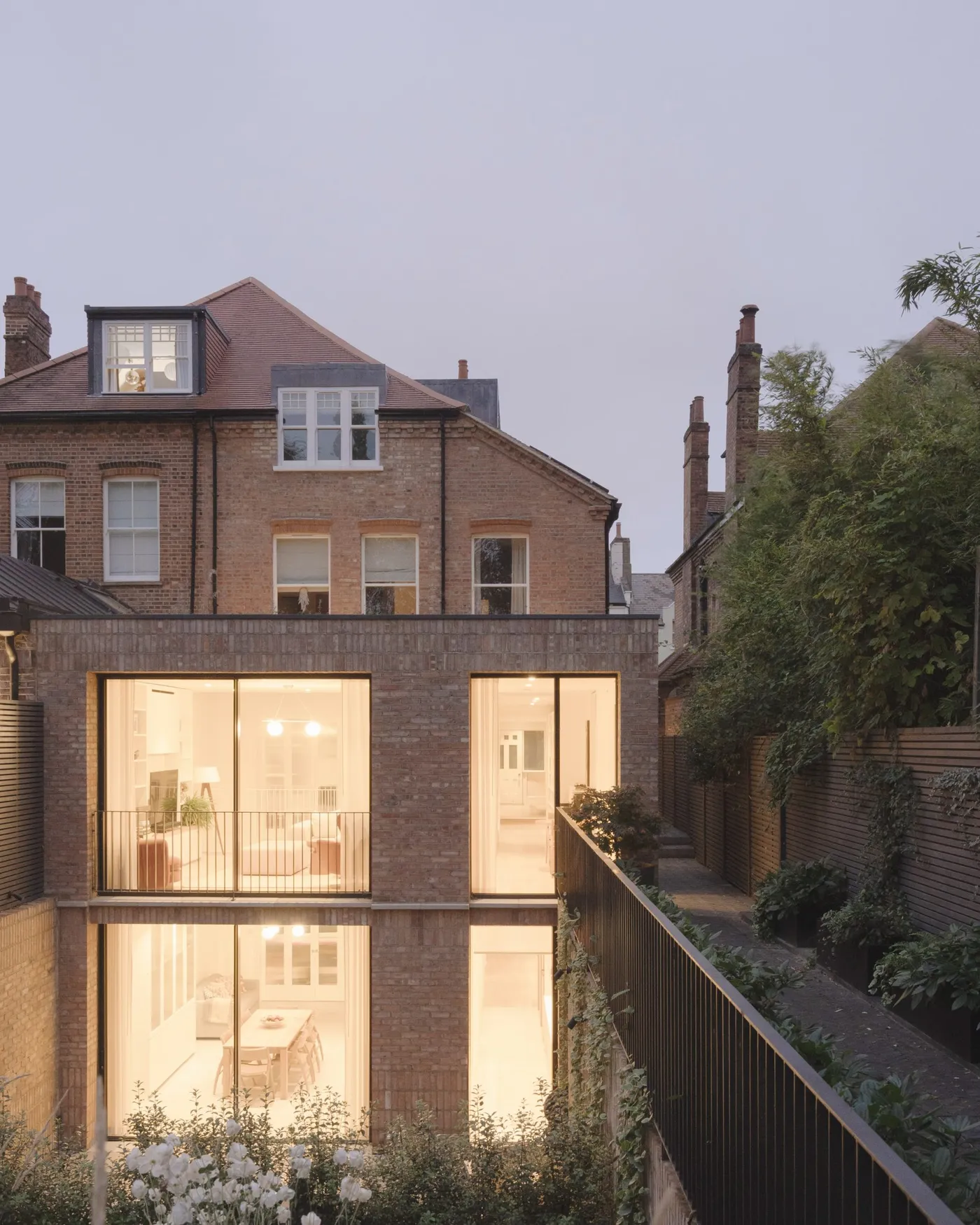 Formwork Architects transforms abandoned care home into light-filled Crouch End House — 靈感參考圖片 2