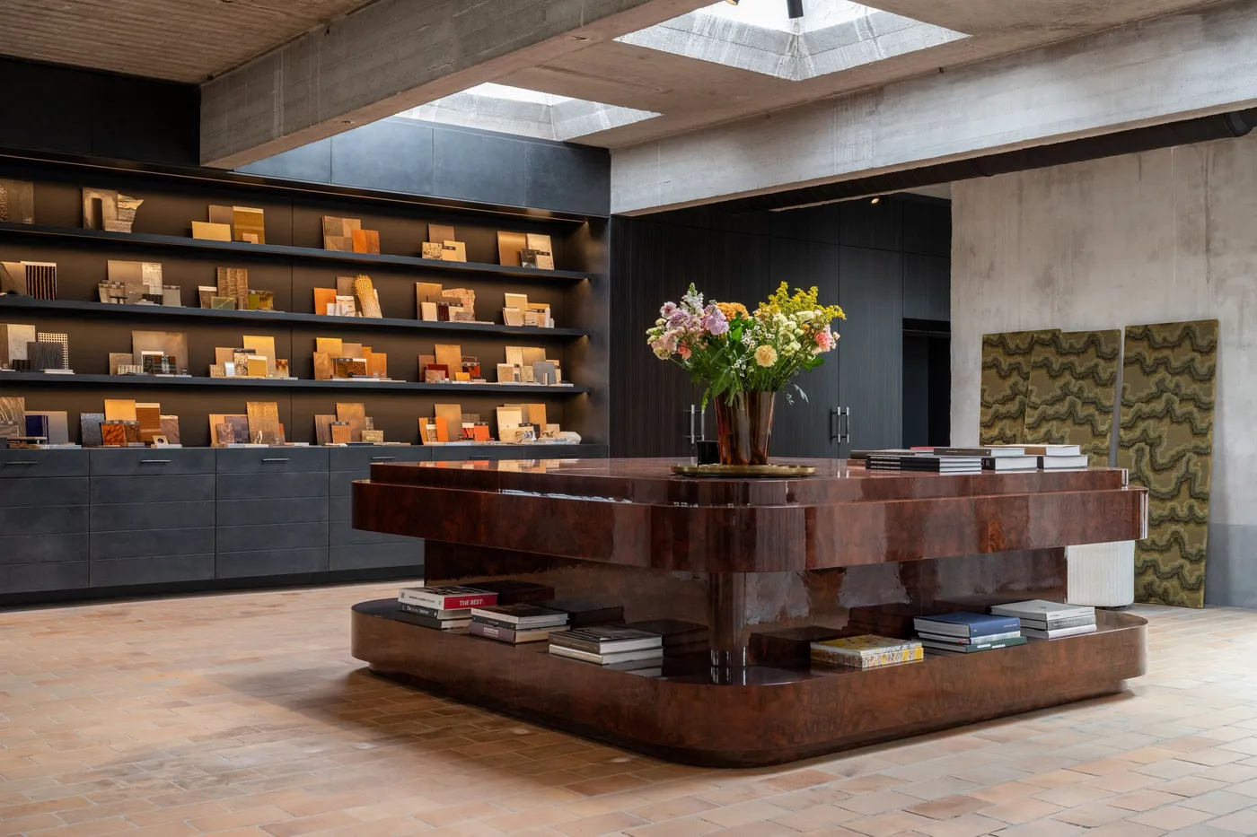Dieter Vander Velpen Architects Build a Material Playground Inside a Former Antwerp Confectionery. — 靈感參考圖片 3