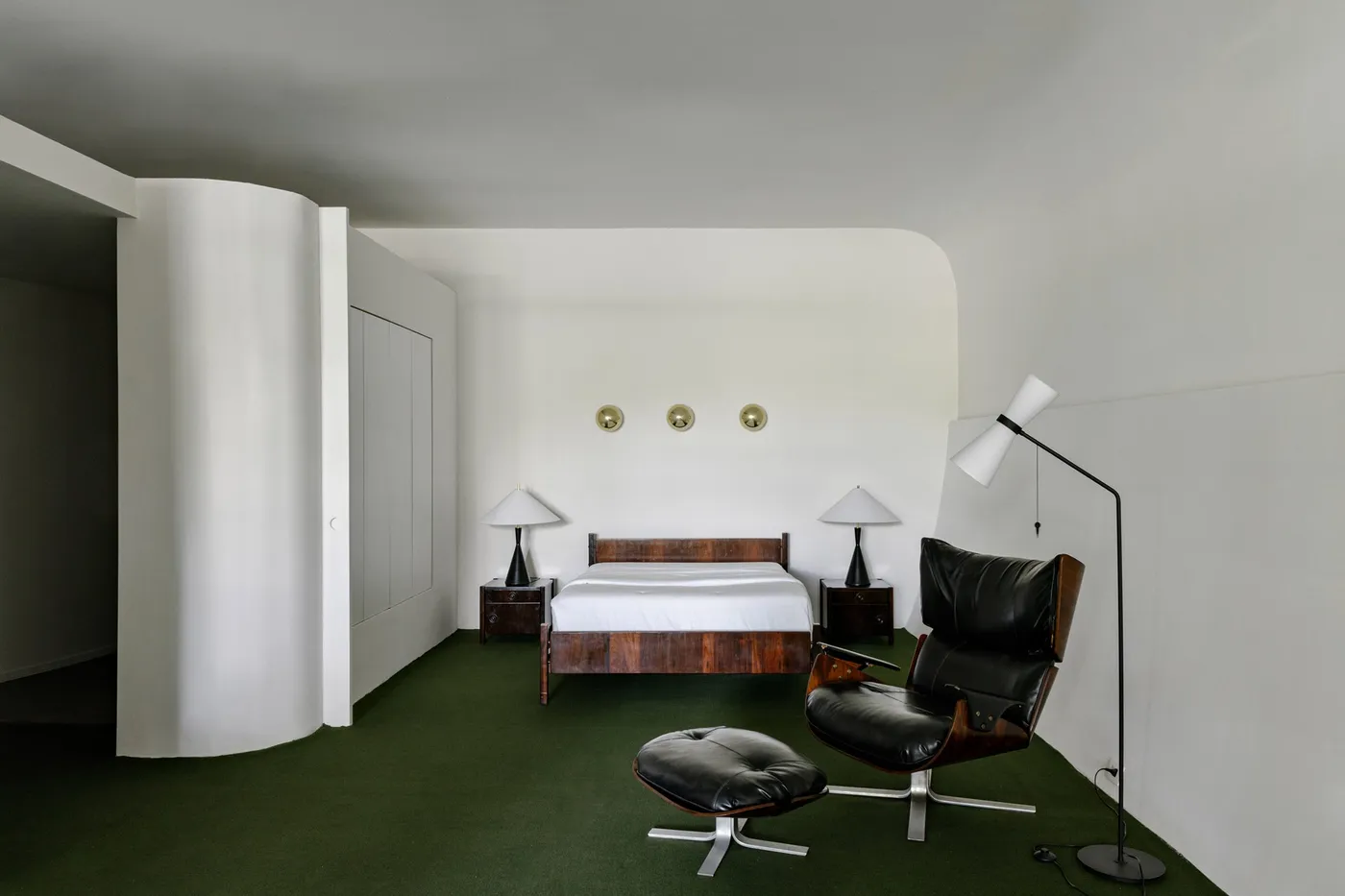 "Experience of Brasília" evoked at interior installation in Niemeyer's São Paulo pavilion — 靈感參考圖片 5